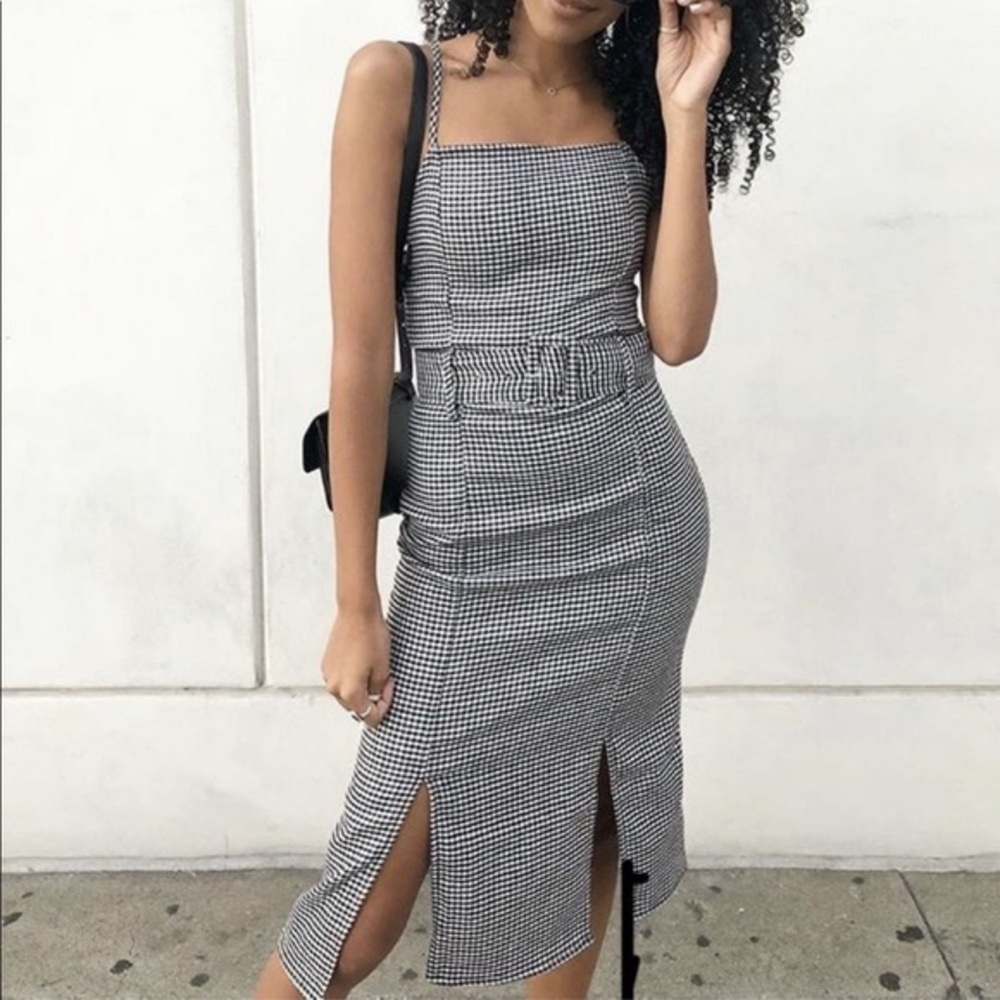 Eggie The Virgo Dress